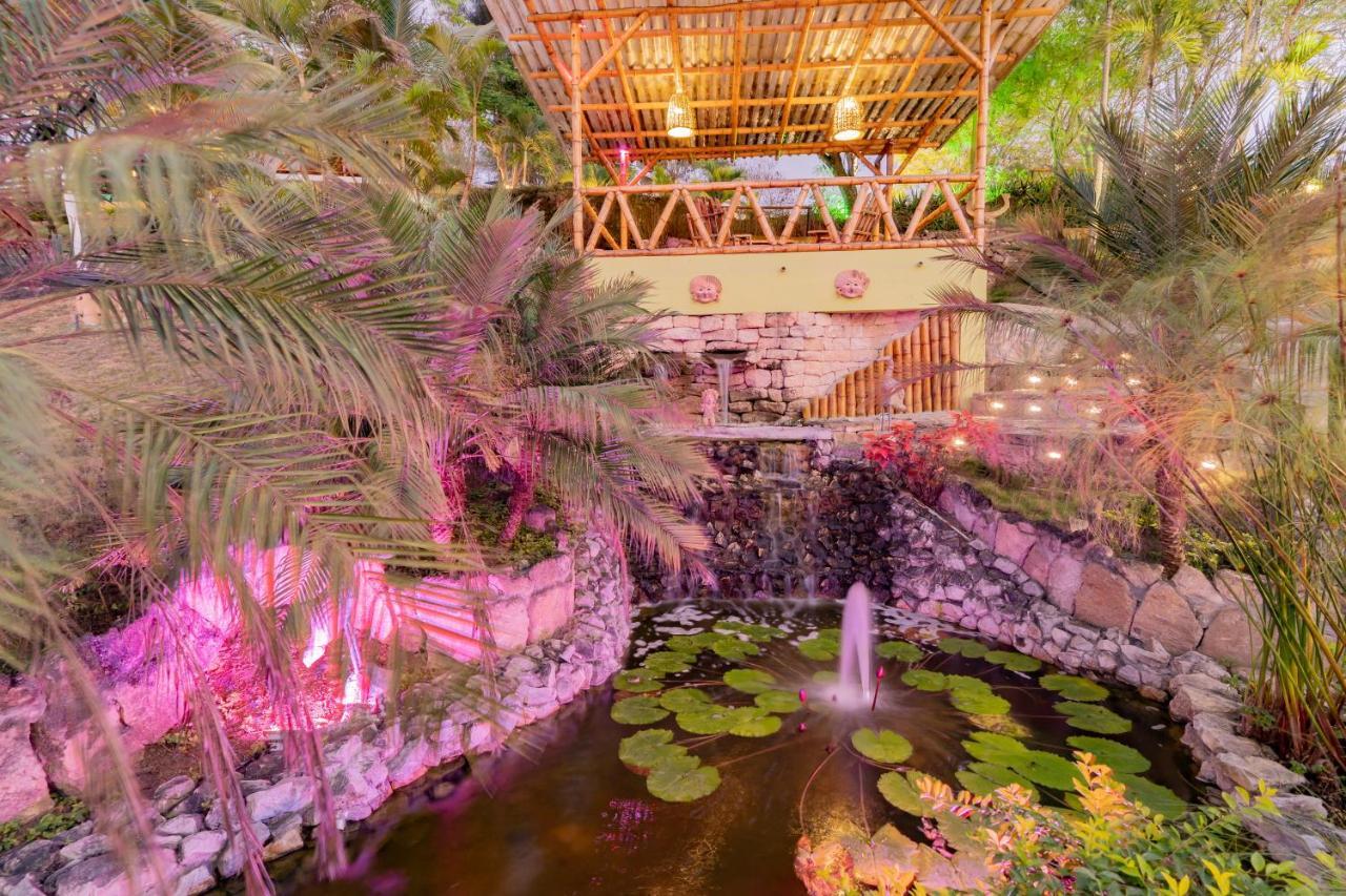 Nativa Bambu Hotel 4*